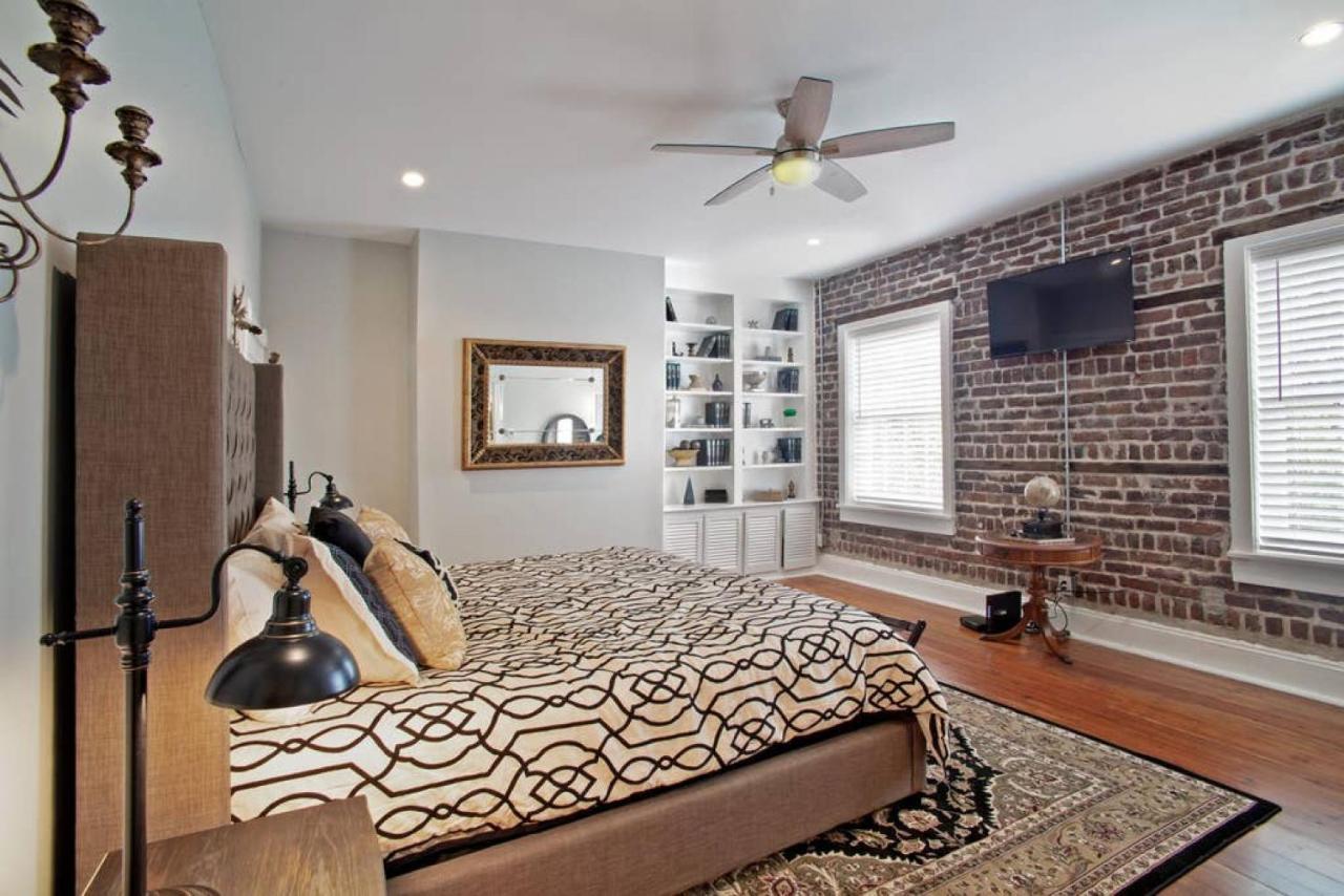 הוילה סוואנה Newly Renovated 4 Bed 3 Bath And 2 Parking Spots מראה חיצוני תמונה