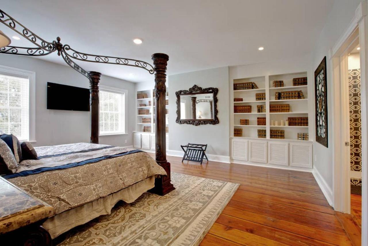 הוילה סוואנה Newly Renovated 4 Bed 3 Bath And 2 Parking Spots מראה חיצוני תמונה